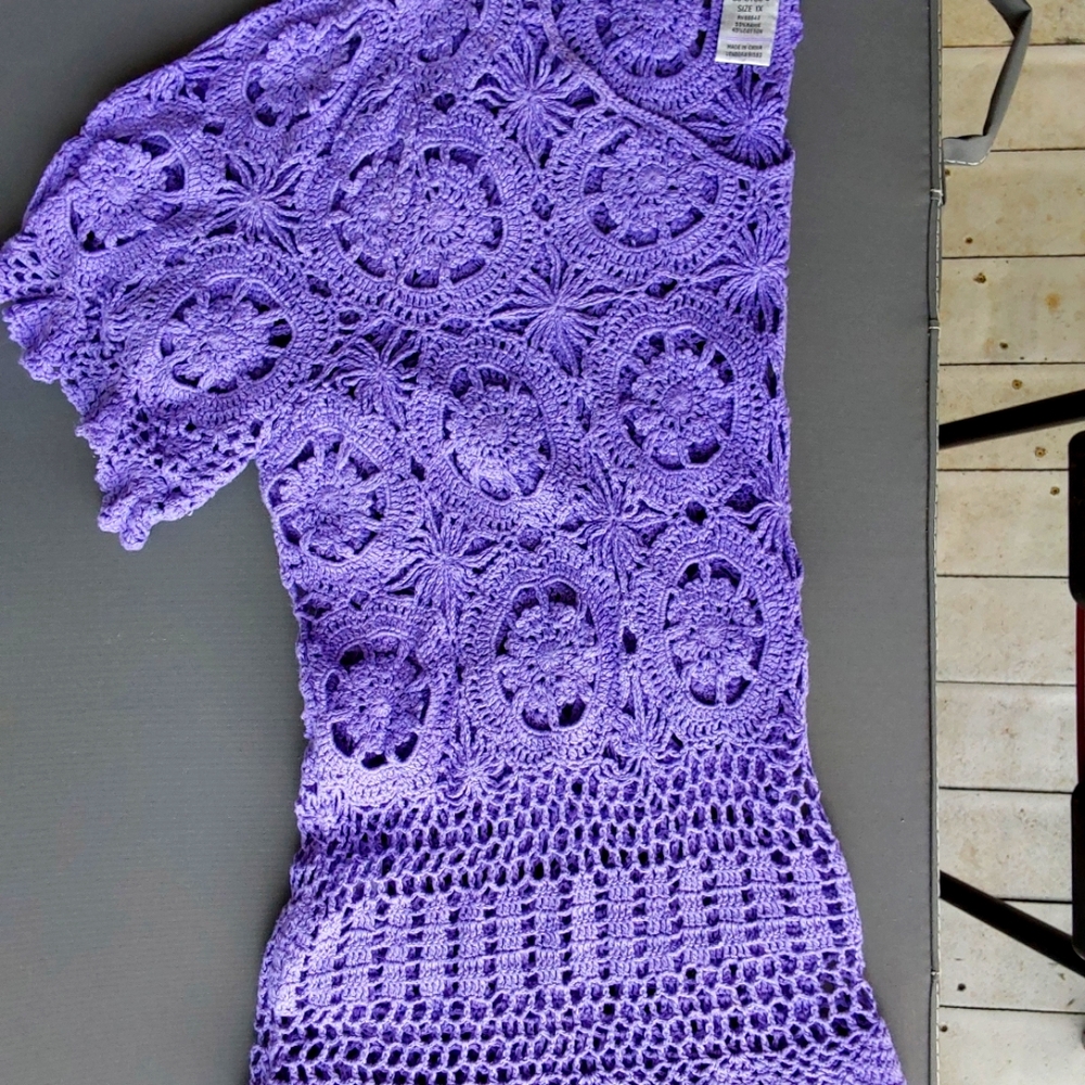 Crotchet top with matching tee